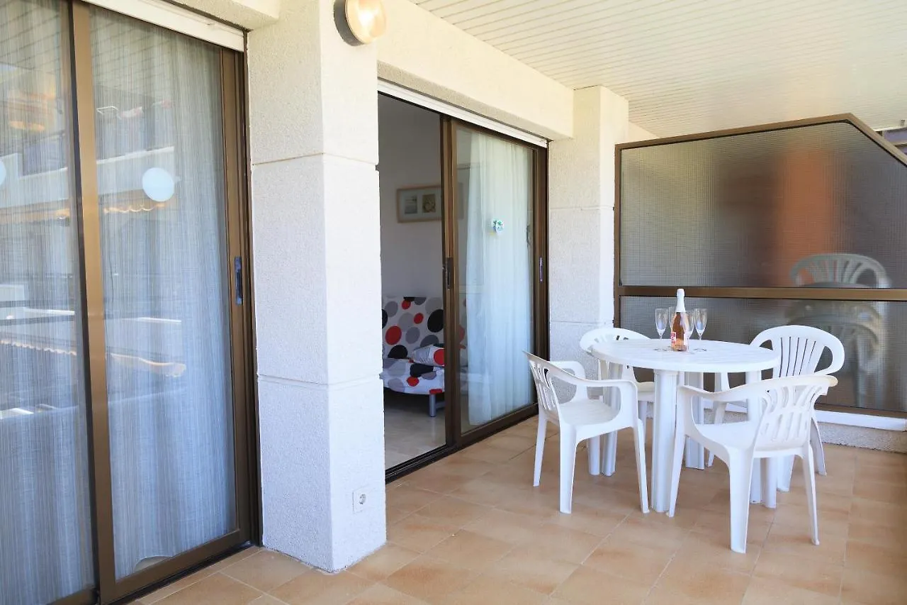 Uhc Aquamarina Apartments La Pineda España