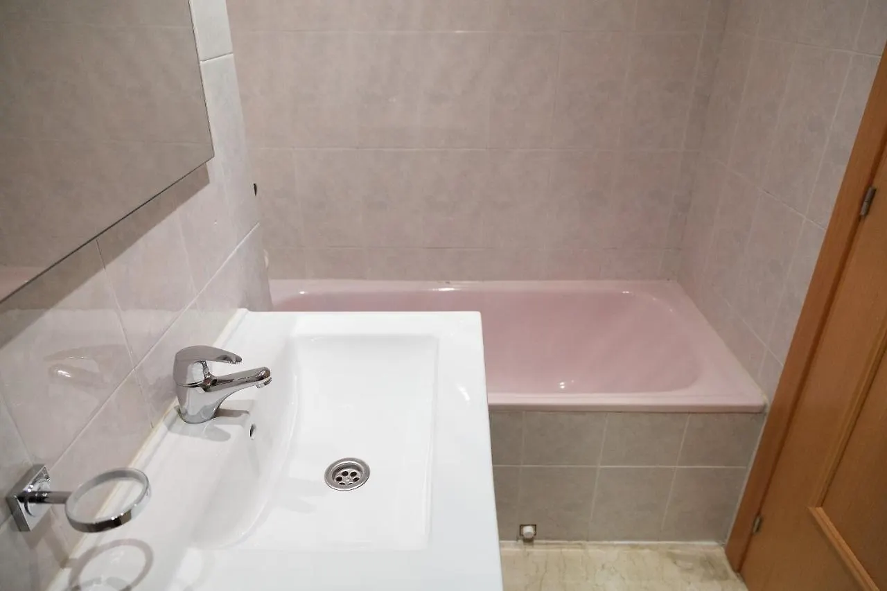 Uhc Aquamarina Apartments La Pineda España