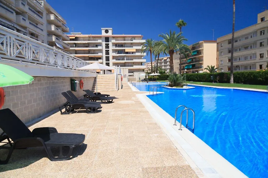 Uhc Aquamarina Apartments La Pineda