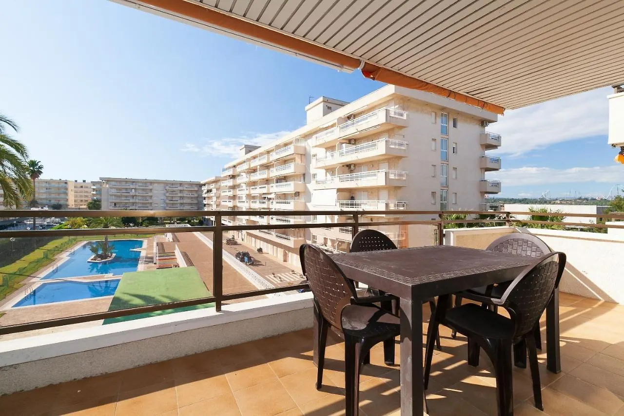Uhc Aquamarina Apartments La Pineda España